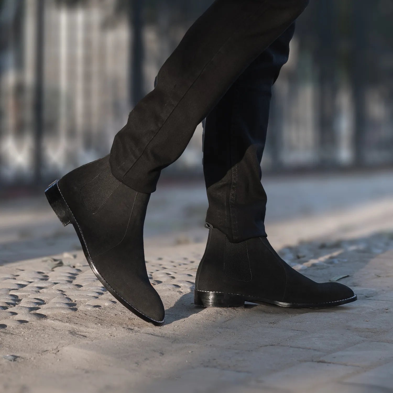 Black suede chelsea shop