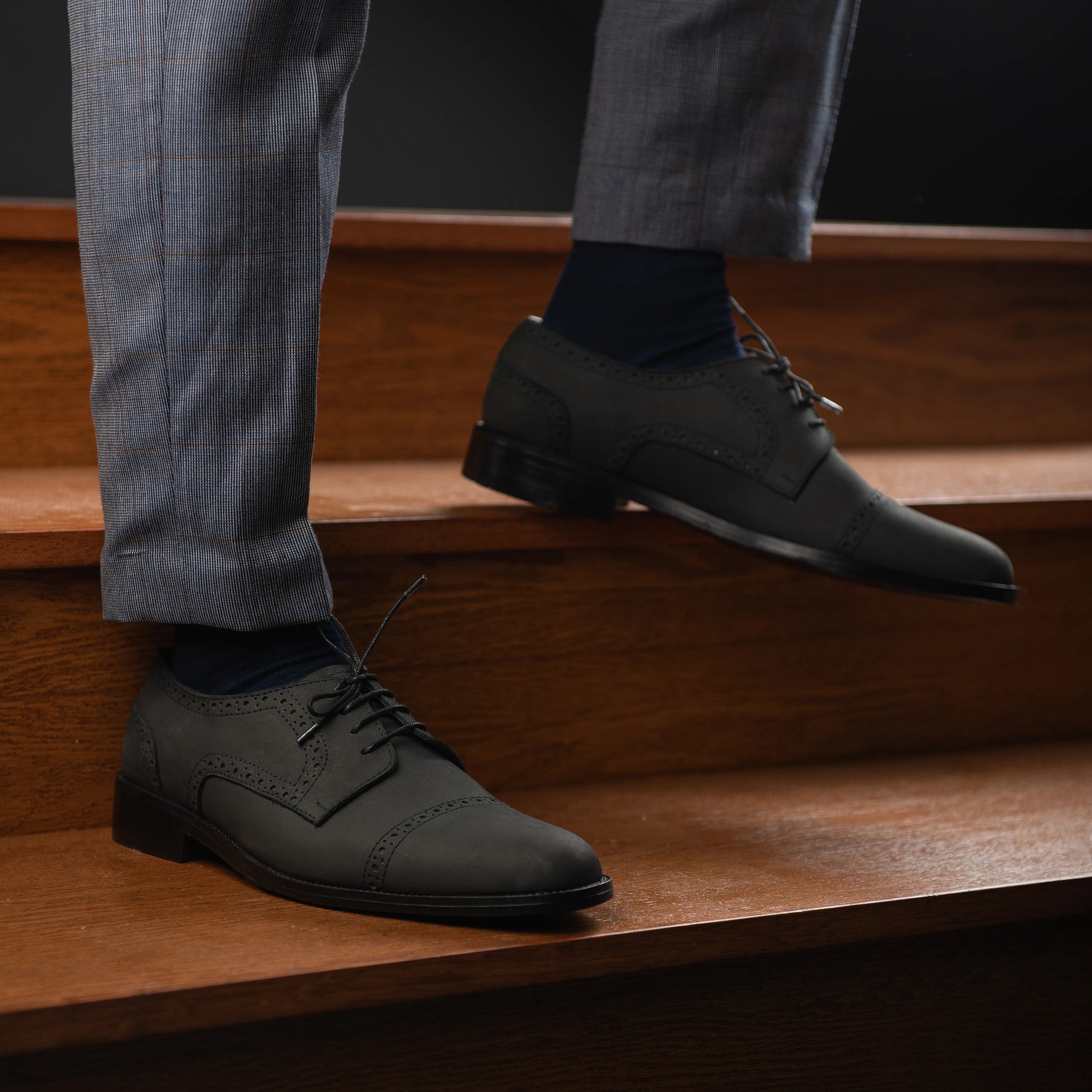 Black derby brogues hotsell